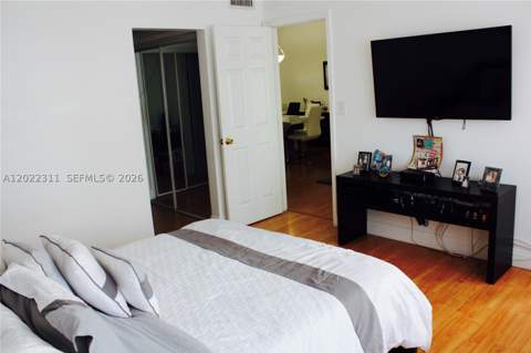 18555 NE 14th Ave 702A, Miami FL - photo 8 of 27