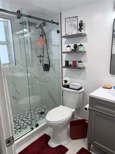 1725 W 60th St F322, Hialeah FL - photo 12 of 17