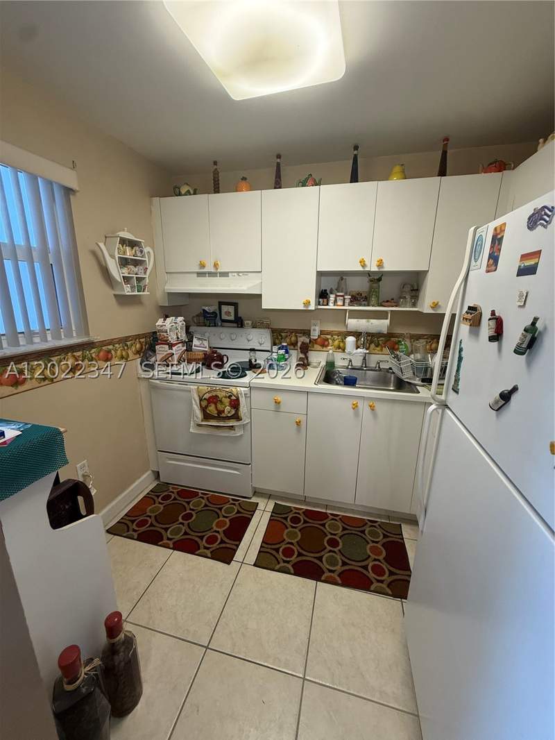 2 bedroom Condominium at 1725 W 60th St F322, Los Suenos Condo, Hialeah — photo 4