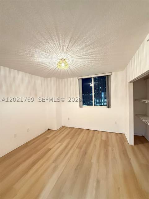 275 NE 18th St 910, Miami FL - photo 24 of 37