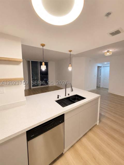 275 NE 18th St 910, Miami FL - photo 6 of 37