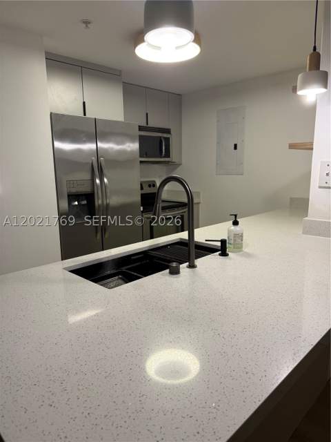 275 NE 18th St 910, Miami FL - photo 8 of 37