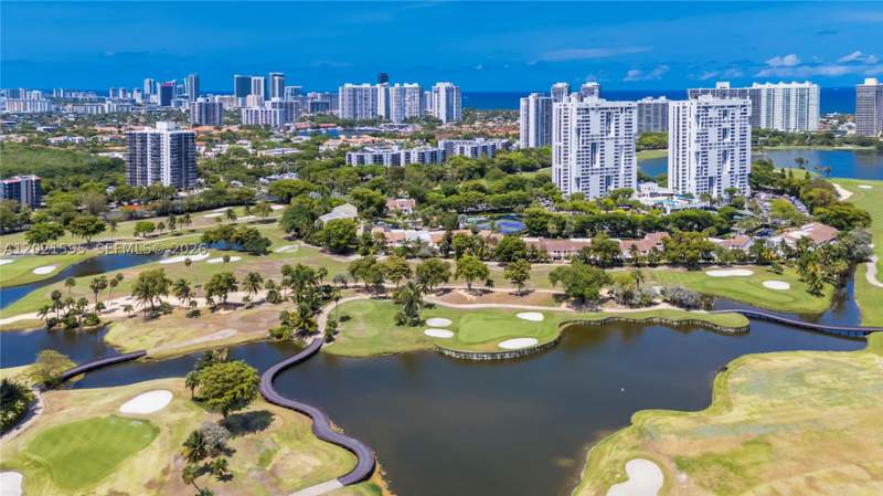1 bedroom Condominium at 20379 W Country Club Dr 1237, Country Club - Turnberry, Aventura — photo 5
