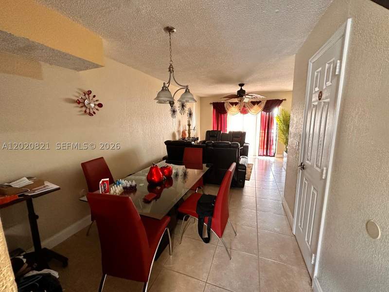 2 bedroom Condominium at 5953 W 28th Ave 24, Vista Del Lago Condo Vii, Hialeah — photo 3