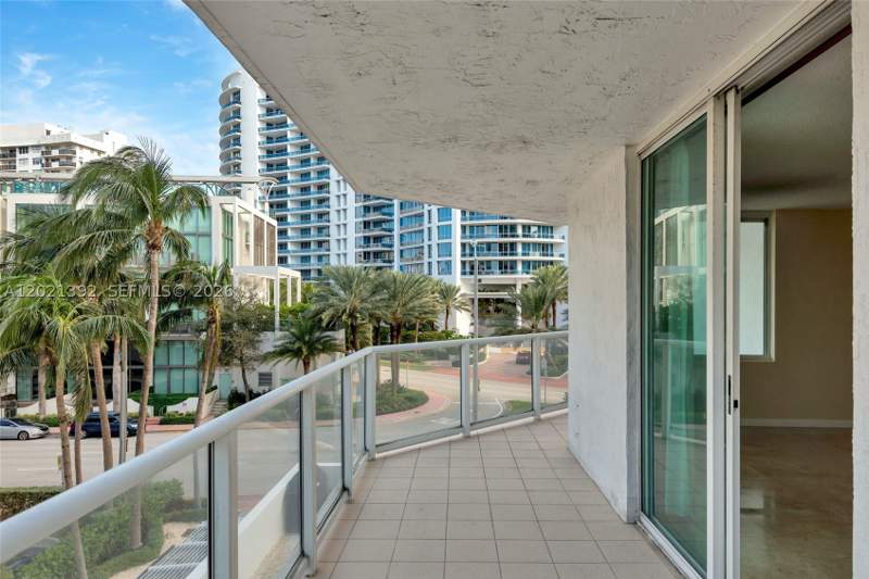 3 bedroom Condominium at 5900 Collins Ave 408, The Grandview Condo, Miami Beach — photo 5