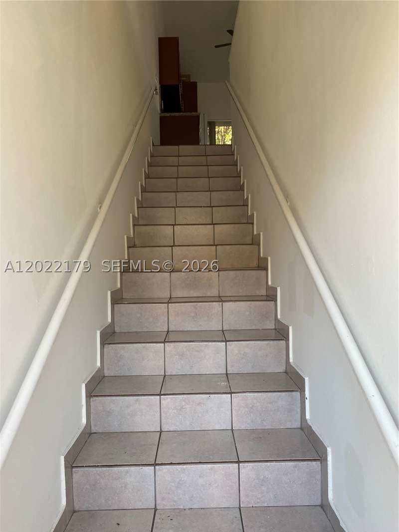 3 bedroom Condominium at 7500 W 20th Ave 202, Poinciana Royale Villas C, Hialeah — photo 1