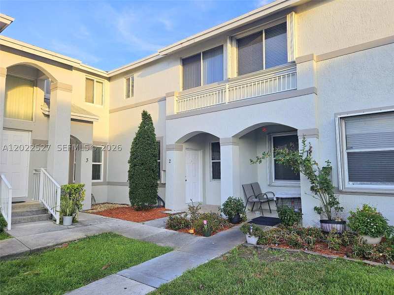 3 bedroom Condominium at 870 NE 212th Ter 2, Sierra Ridge Condo M-41, Miami — photo 1