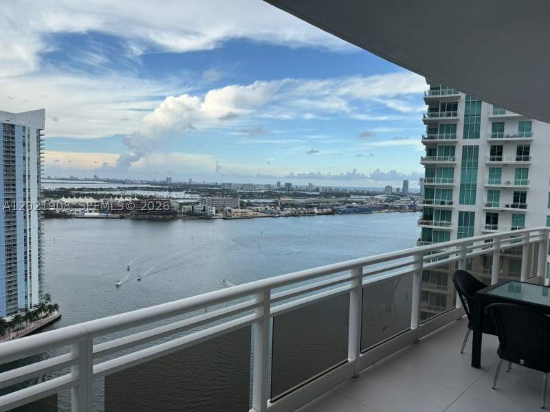 2 bedroom Condominium at 901 Brickell Key Blvd 3307, Carbonell Condo, Miami — photo 4