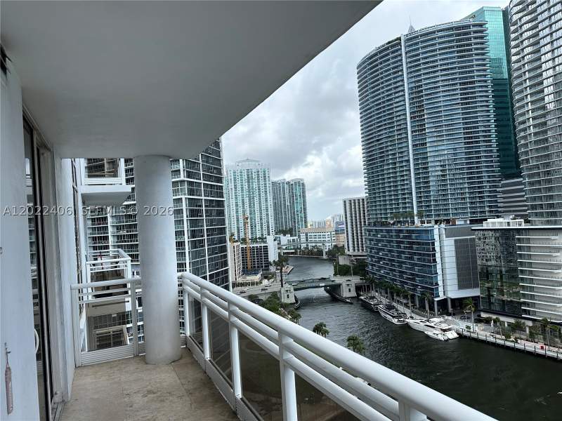 2 bedroom Condominium at 901 Brickell Key Blvd 2005, Carbonell Condo, Miami — photo 2