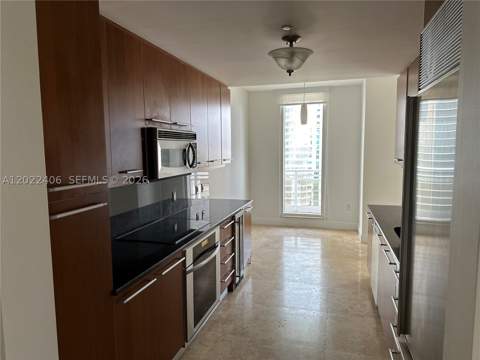 901 Brickell Key Blvd 2005, Miami FL - photo 9 of 18