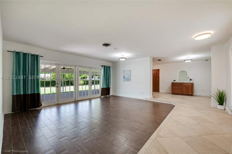 4 bedroom SingleFamilyResidence at 15700 SW 87th Ave, Coral Reef Estates, Palmetto Bay — photo 3