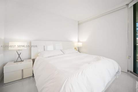 21050 Point Pl 302, Aventura FL - photo 17 of 33