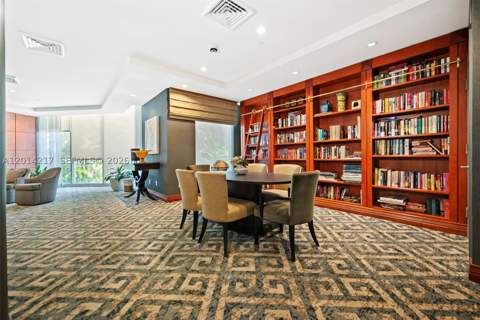 21050 Point Pl 302, Aventura FL - photo 23 of 33