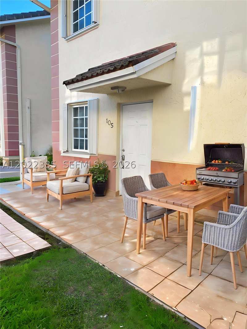 3 bedroom Townhouse at 6763 NW 182nd St 105, Marquis Villas I Condo, Hialeah — photo 1