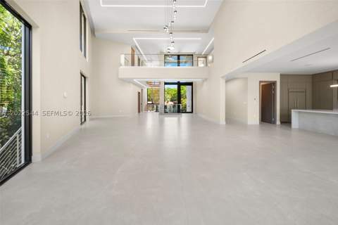900 NE 75th St, Miami FL - photo 10 of 69
