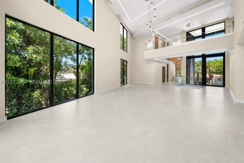900 NE 75th St, Miami FL - photo 11 of 69