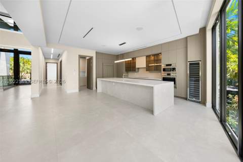 900 NE 75th St, Miami FL - photo 12 of 69