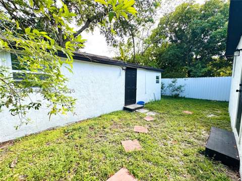 1484 NW 60th St, Miami FL - photo 23 of 28