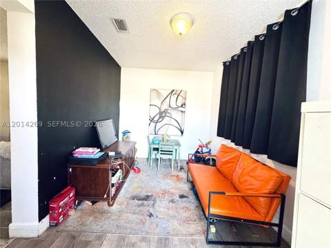 1484 NW 60th St, Miami FL - photo 6 of 28