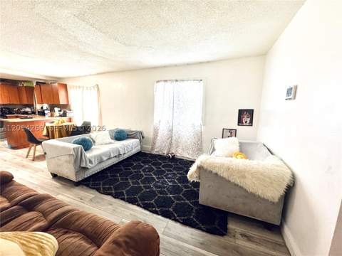 1484 NW 60th St, Miami FL - photo 8 of 28