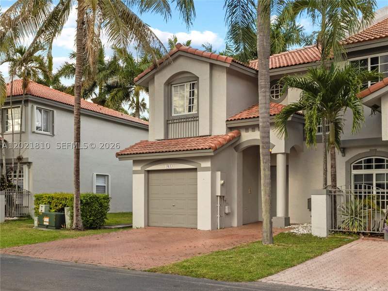 3 bedroom Townhouse at 5033 NW 114th Ct, Doral Landings Townhomes, Doral — photo 2