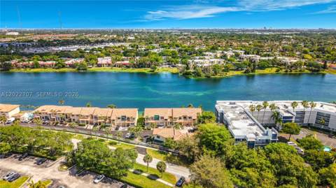 781 NE 195th St, Miami FL - photo 13 of 43
