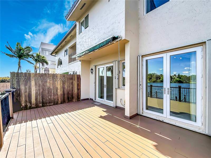 3 bedroom Townhouse at 781 NE 195th St, Portofino, Miami — photo 5