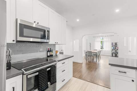 443 NE 71st St, Miami FL - photo 17 of 32