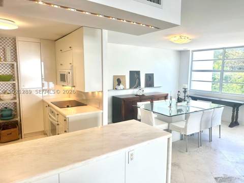150 Ocean Lane Dr 2A, Key Biscayne FL - photo 11 of 38