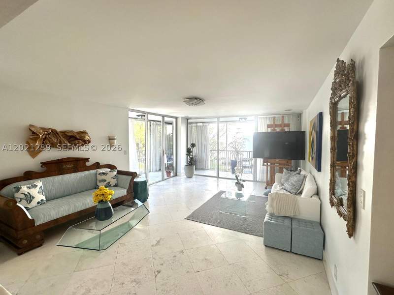 2 bedroom Condominium at 150 Ocean Lane Dr 2A, Island Breakers Condo, Key Biscayne — photo 3