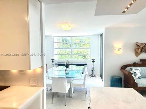 150 Ocean Lane Dr 2A, Key Biscayne FL - photo 9 of 38