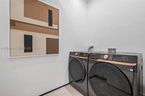 2096 Alamanda Dr, North Miami FL - photo 19 of 60