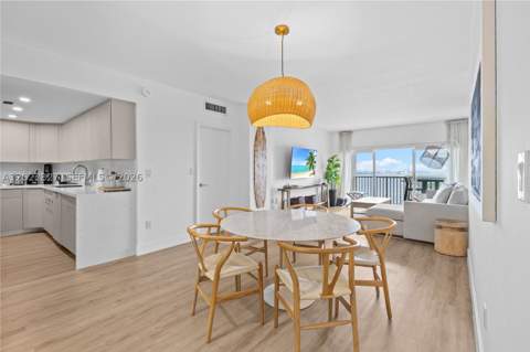 300 Bayview Dr 1504, Sunny Isles Beach FL - photo 16 of 37