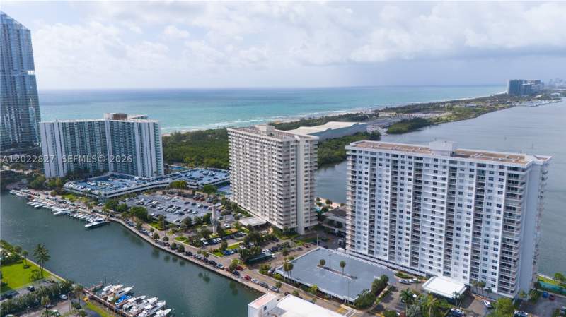 1 bedroom Condominium at 300 Bayview Dr 1504, Arlen House Condo, Sunny Isles Beach — photo 3