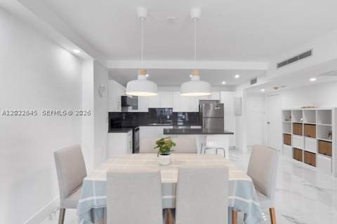 19390 Collins Ave 817, Sunny Isles Beach FL - photo 15 of 39