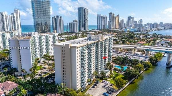 1 bedroom Condominium at 19390 Collins Ave 817, Oceanview Building A Cond, Sunny Isles Beach — photo 4