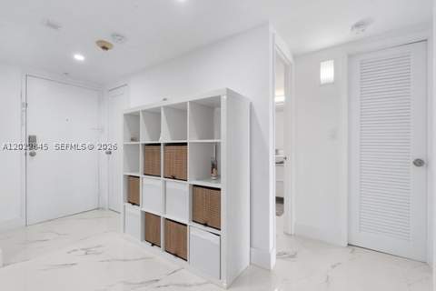 19390 Collins Ave 817, Sunny Isles Beach FL - photo 8 of 39