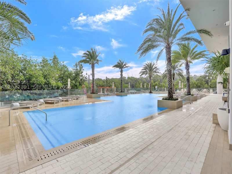 2 bedroom Condominium at 16385 N Biscayne Blvd 403, The Harbour North Condo, North Miami Beach — photo 1