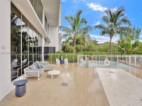 16385 N Biscayne Blvd 403, North Miami Beach FL - photo 16 of 26