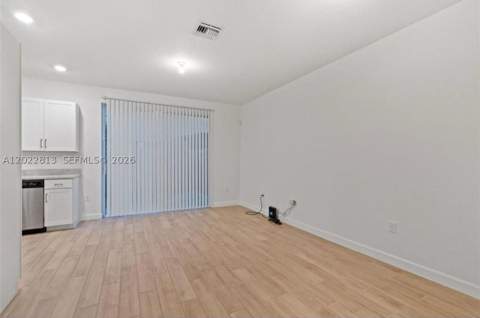 2474 SE 10th Ct, Homestead FL - photo 10 of 22