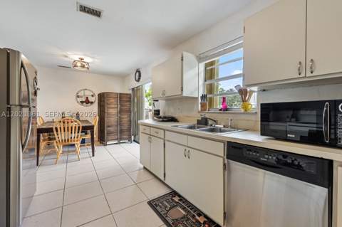 12321 SW 268, Homestead FL - photo 10 of 24
