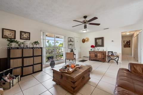 12321 SW 268, Homestead FL - photo 15 of 24