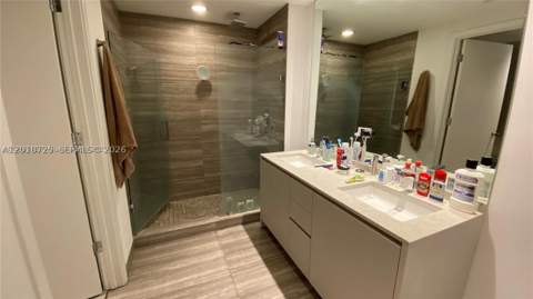 1010 Brickell Ave 2208, Miami FL - photo 7 of 40