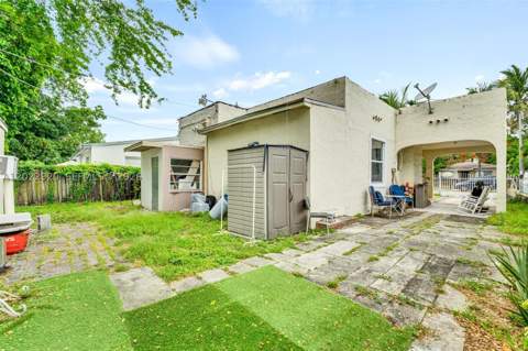 1122 NW 38th St, Miami FL - photo 16 of 23