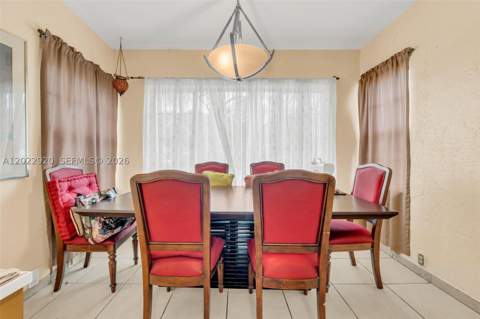 1122 NW 38th St, Miami FL - photo 6 of 23