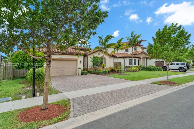 4 bedroom SingleFamilyResidence at 2484 SE 1st St, Kingman Commons, Homestead — photo 3