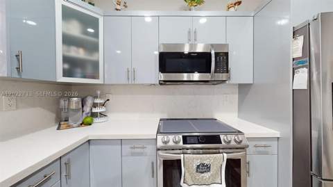 357 W 44th St, Hialeah FL - photo 20 of 89