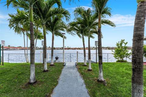 5706 W 26th Ave 5706, Hialeah FL - photo 8 of 11