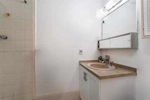 1900 W 54th St 220, Hialeah FL - photo 14 of 19