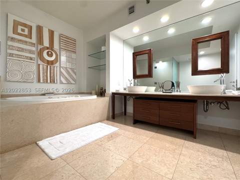450 Alton Rd 3505, Miami Beach FL - photo 15 of 40